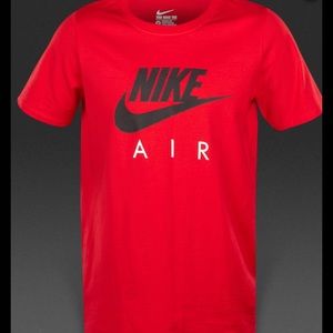 Nike tee…